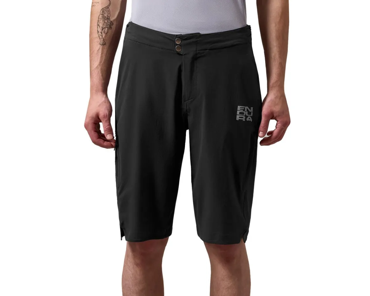 Endura Shorts & Bibs|AllTrack Ride Over Short (Black) (M)
