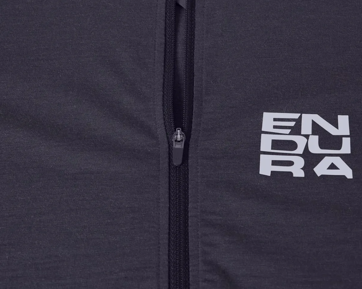 Endura Jerseys|Summer Essentials|AllTrack Ride Short Sleeve Jersey (Carbon Grey) (S)
