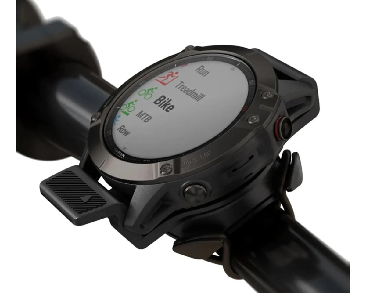 Garmin Bike Computers|Mounts & Handlebar Accessories|QuickFit Quarter-Turn Smartwatch Bike Mount (Black)