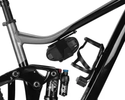 Giant Bags & Packs|Saddles & Seats|Clutch Multi Frame Storage Bag (Black)