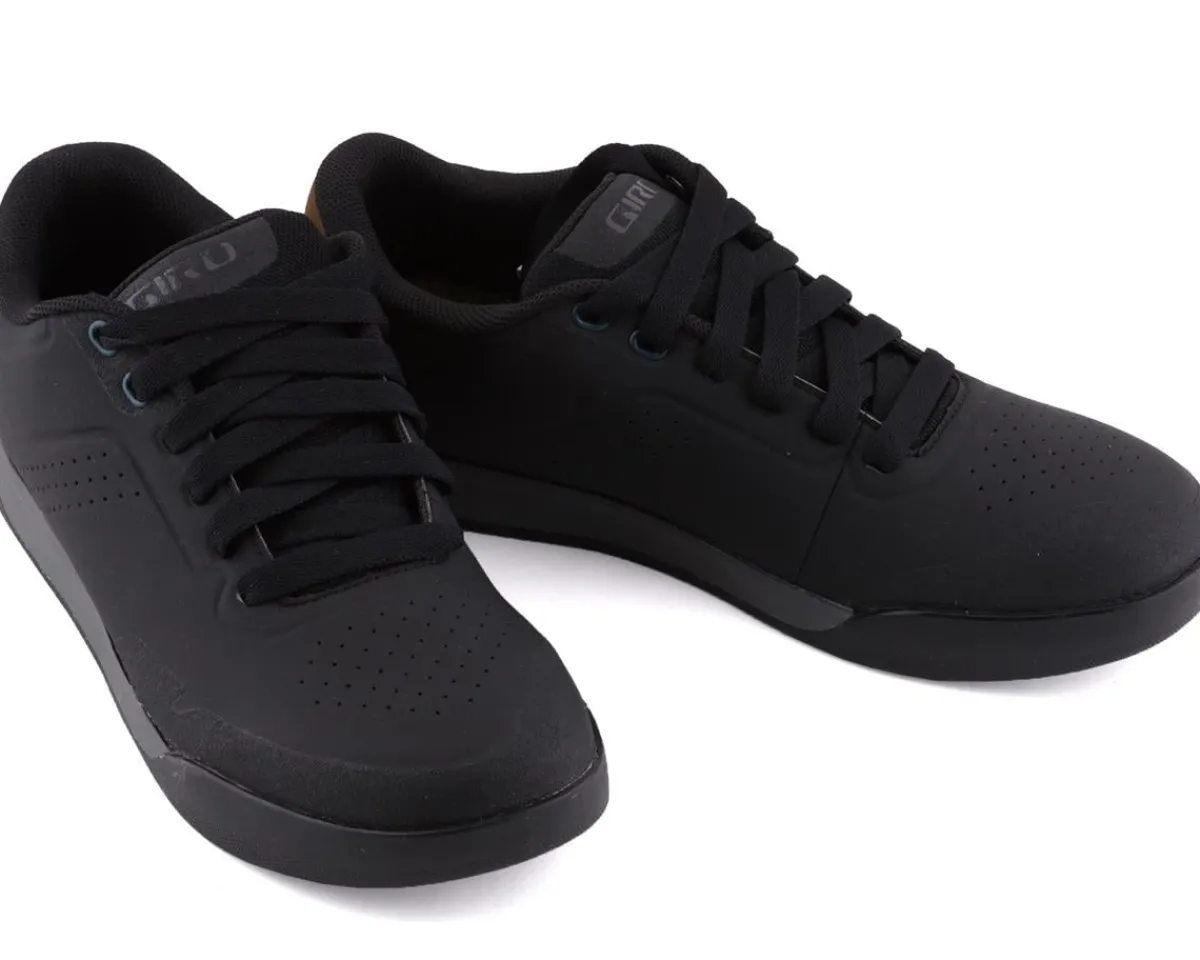 Giro Shoes|Shoes, Socks, & Footwear|Latch Flat Pedal Mountain Shoes (Black/Dark Shadow) (39)