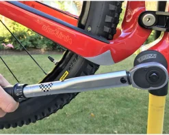 Pedro's Tools|Grande Torque Wrench (3/8" Ratcheting)