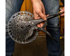 Pedro's Tools|Vise Whip II (Black) (Sprocket Remover)