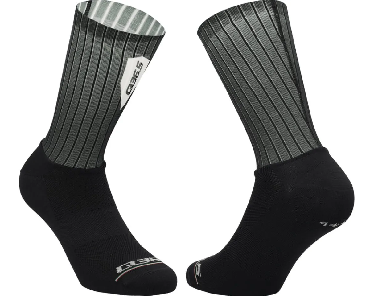 Q36.5 Clothing Accessories|Shoes, Socks, & Footwear|Dottore Aero 19 Socks (Black) (40-43)