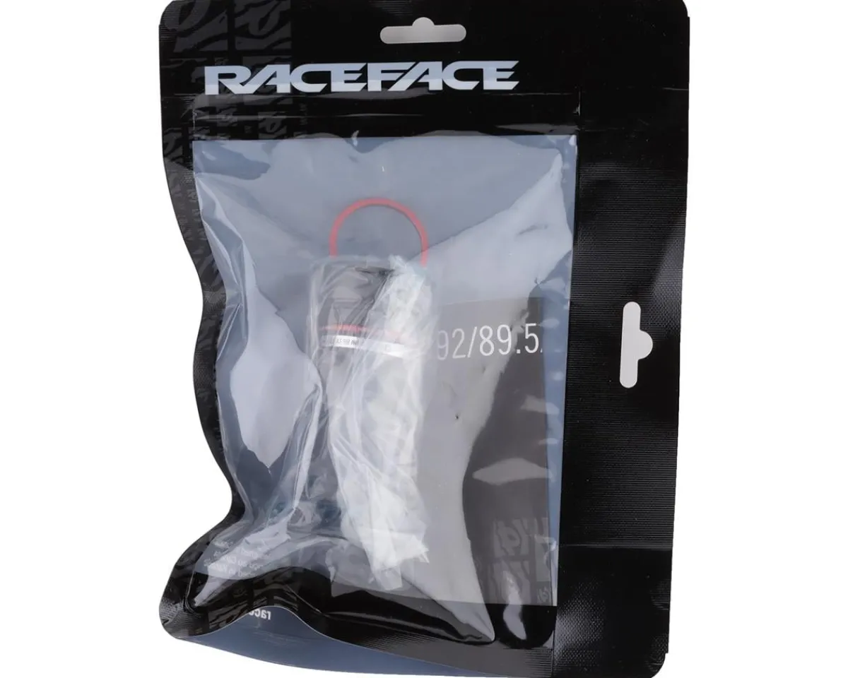 Race Face Bottom Brackets & Parts|BB92 Double Row CINCH Bottom Bracket (Black) (BB89.5/92) (30mm Spindle)