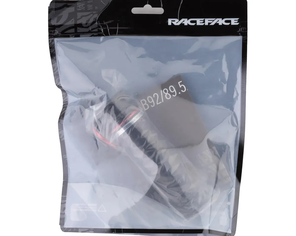 Race Face Bottom Brackets & Parts|BB124 Double Row CINCH Bottom Bracket (Black) (BB121,124) (30mm Spindle)