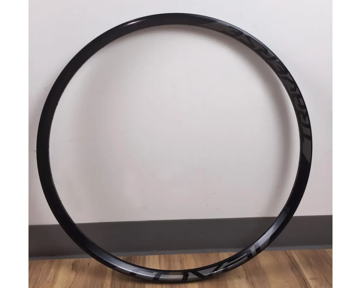 Specialized Wheels & Parts|2015-19 Roval Traverse Fattie M5 Alloy Rear Rim (Black) (28H) (Presta) (650b) (Tubeless)