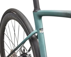 Specialized Road Bikes|Specialized Bikes|S-Works Roubaix SL8 (Carbon/Fjord Metallic Dust Dry Impasto Fade) (56cm) (SRAM Red AXS)