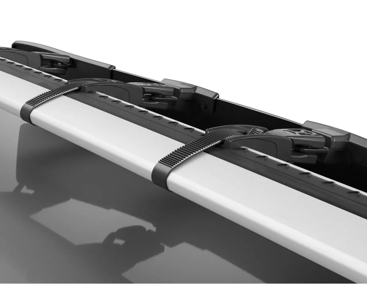 Thule Vehicle Bike Racks|Holiday Shopping|AirScreen XT Faring (Black) (38")