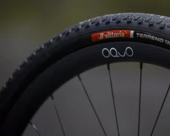 Vittoria Tires|Holiday Shopping|Terreno T30 Fine Loose Gravel Sport Tire (Black) (700c) (35mm) (Folding)